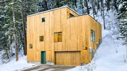 Luxury Ski Home w/ Hot Tub • Near Trails & Downtown | Parkview Mountain House
