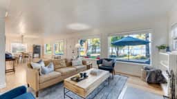 West Shore Lake House by AvantStay | Ski Cabin + Guest House | Lake Views + Lounge Seating + Alfresco Dining | 15 min to Palisades
