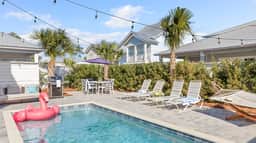 Sleeps 18! 7BDR, Backyard Pool, Walk to Beach | Miramar Beach Jewel by AvantStay