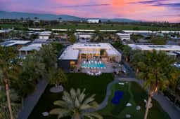 Polo Villa 3 by AvantStay | Features Expansive Putting Green, Pool, Spa & Outdoor Firepit | 6 bedrooms.