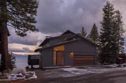 Lakeview by AvantStay | Private Waterfront Cabin on Lake Tahoe w/ Hot Tub & Views