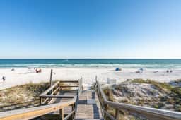 Promenade by AvantStay | Beach Front Mansion w/ Breathtaking Views & Pool!