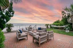Promenade by AvantStay | Beach Front Mansion w/ Breathtaking Views & Pool!