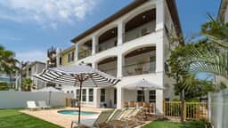 Sleeps 20, Private Pool, Putting Green, Walk to Beach | Vitamin Sea by AvantStay