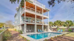 616 Carolina Boulevard by AvantStay | Ocean Views from Decks