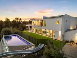 Luxe 8000 sqft w/ 2 Pools, Sauna, Putting Green, Game Room | Alta Vista Estate