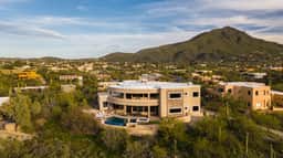 Luxe Scottsdale Desert Oasis • Infinity Pool, Spa, Panoramic Views + Firepit