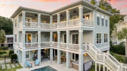 Sweetbay by AvantStay | 1 Min Walk to Beach + Pool