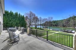Knotty Pines by AvantStay | Lake Views, Renovated