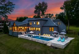 New Saltwater Pool + Spa, Views | Wilson Hideaway
