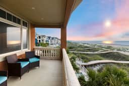 11 Singleton Beach by AvantStay | Oceanfront Retreat w/ Private Pool + Boardwalk | Near Hilton Head Hotspots