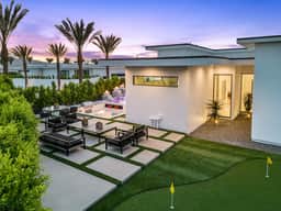 Sleeps 23 | Pool, Hot Tub & Putting Green | Minutes to Golf & Dining | bravo Villa #7 by AvantStay