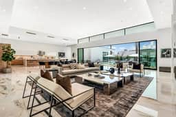 Sleeps 14 | Desert Paradise w/ Pool, Hot Tub & Pickleball | Near La Quinta | Bravo Villa #5 by AvantStay