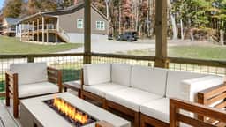 10 Mins to Downtown • Deck w/ Fire Pit • Modern Haven | Bradford by AvantStay