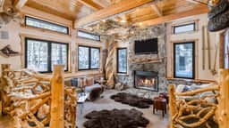 Base Camp by AvantStay | Magical Cabin w/ Sauna, Hot Tub & Close to Snow & Golf