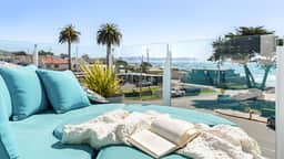 Ocean View Cayucos Bungalow w/ Courtyard Lounge, Patio & Beach Access