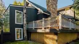 River House | Hot Tub + 15min to Downtown & Skiing