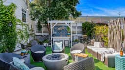 2BR Coastal Gem w/ Ocean Views + Shared Firepit Lounge Near Cayucos Pier