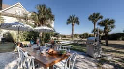 Sandpiper by AvantStay | Gorgeous Beachside Home + Sunroom + Foosball + Hammock | Steps to Beach + Outdoor Dining