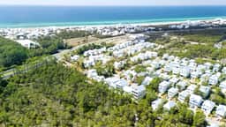 Near Inlet Beach Access&Lake Powell, Pool, Patio Lounge | G'Day 30A by AvantStay