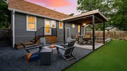 Casa Que Canta by AvantStay | Private Pool, Firepit & Walkable East Austin Gem