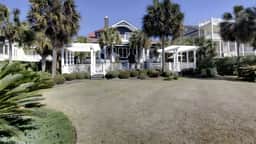 3902 Palm Blvd by AvantStay | Beach Access! Oceanfront Views w/ Pool
