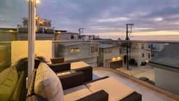Walk to Manhattan Beach Pier, Ocean Views, Balcony, & Peloton | Casa Del Mar by AvantStay