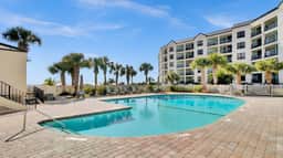 504 Summerhouse by AvantStay | Ocean Front Condo w/ Community Pool Access