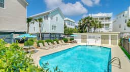 6 10th Avenue by AvantStay | 7BR Coastal Retreat • Walk to Front Beach + Shared Pool + BBQ Grill
