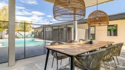 White Agate by AvantStay | Pool + Spa + Putting Green | Playground + Outdoor Dining | Minutes to Kierland