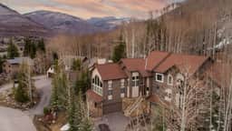 Highline by AvantStay | Breathtaking Mountain Home w/ Hot Tub & Views