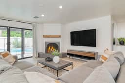 White Agate by AvantStay | Pool + Spa + Putting Green | Playground + Outdoor Dining | Minutes to Kierland