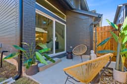 Wagon Wheel by AvantStay | Short Drive to Downtown