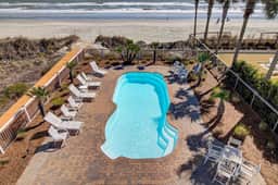 502 Ocean Blvd by AvantStay | Beachfront w/ Pool & Ocean Views!