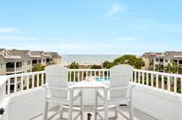 303 D Port O Call by AvantStay | Oceanfront Penthouse
