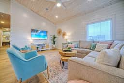 Private Pool, Firepit, Balcony, Patio | Boat Parking | Mint to Be by AvantStay