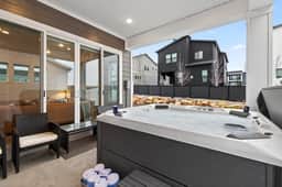 Poppy Peak by AvantStay | Hot Tub + Game Room | Near Skiing + Trails | Spacious Park City Escape