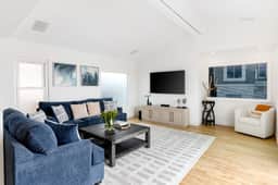 Walk to Manhattan Beach Pier, Ocean Views, Balcony, & Peloton | Casa Del Mar by AvantStay