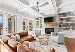 Southern Bell Estate by AvantStay | Waterfront Luxury