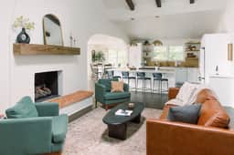 Hummingbird Home by AvantStay | Lakefront Cove Retreat • Private Dock + Hot Tub + Sauna
