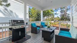 Resorting To Happiness by AvantStay | Breezy 30A Stay • Golf Cart + Pool Access + Near Beach