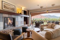 Pyramid by AvantStay | Luxe Sedona Mansion w/ Views, 7mins to Downtown