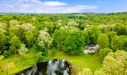 Pondfront Gem Minutes from Hudson’s Best Shops & Cafes | The Stillwater House