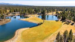 Mulligan Estate by AvantStay | Sunriver Retreat + Hot Tub + Game Room + Bikes + Near Trails & Golf