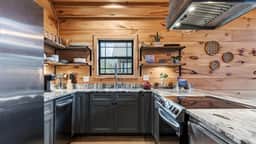 Aspen Lodge by AvantStay | Indoor Pool + Hot Tub + Sauna + Game Room + Mountain Views