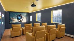 Stillwater by AvantStay | Hot Tub + Theater + Game Room | Firepit + BBQ | Near Lakes, Skiing & Hiking