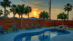Tickle My Fansea by AvantStay | Mins to Shore + Private Pool + Lounge | Stylish Beach House