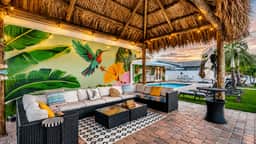 Hummingbird Harbor by AvantStay | Pool + Game Room + Dock + Fire Pit + Outdoor Lounge | Near Beach + Las Olas