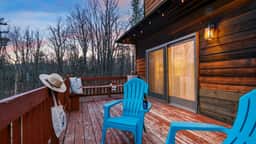 The Hollow by AvantStay | Hot Tub + Firepit | Near Hunter Mountain + Hiking + Waterfalls