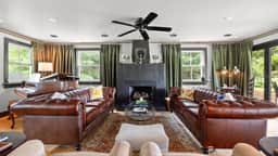 Farmhouse at Leeds by AvantStay | Catskills Farmhouse + Barn Suite + Firepit | Mins to Hudson + Kaaterskill Falls